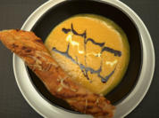 Kürbissuppe mit Karotten, Ingwer und Kokosmilch, dazu Pizzastangen - Rezept - Bild Nr. 2