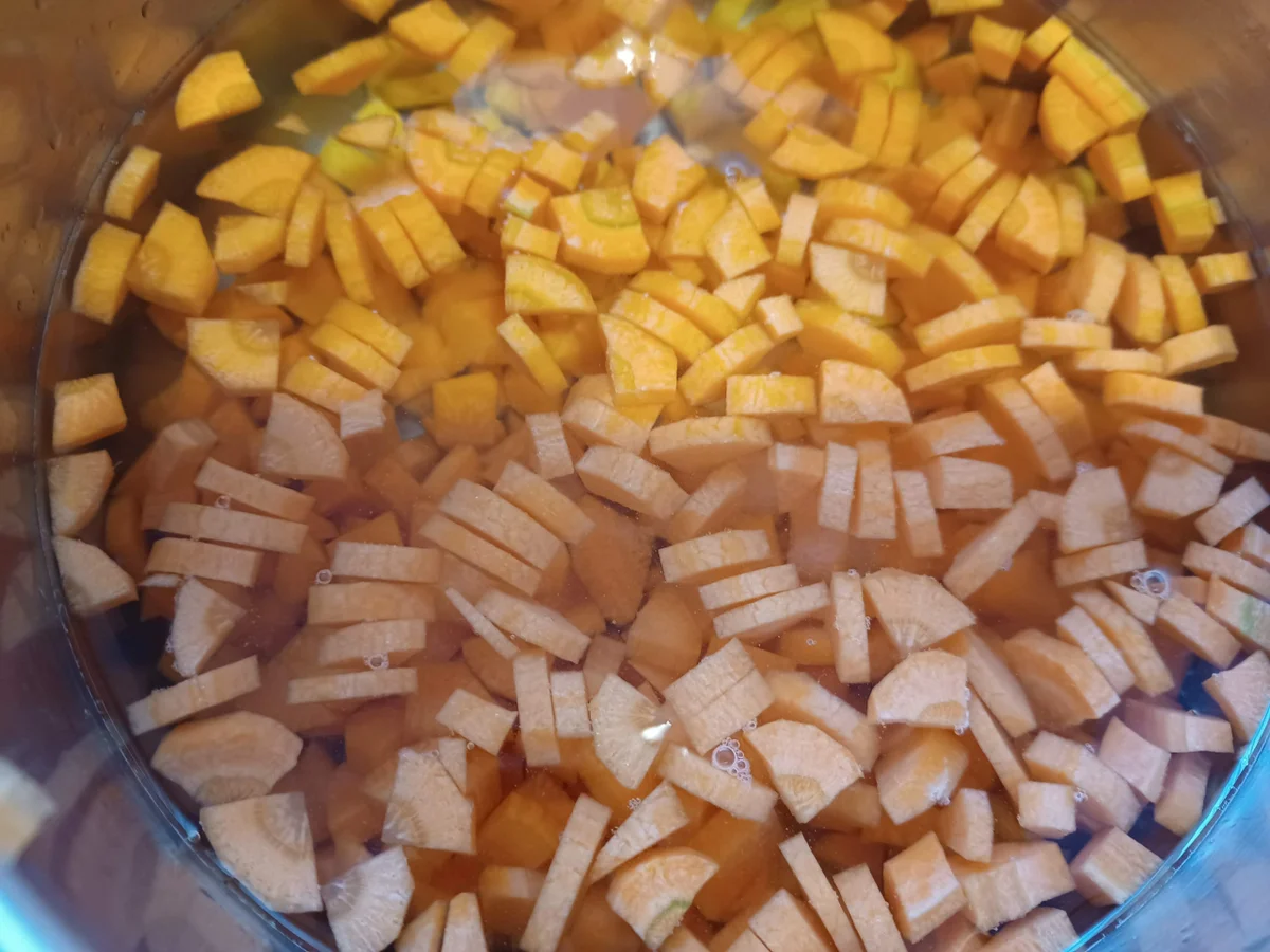 Eier in Gemüsesoße - Rezept - Bild Nr. 5