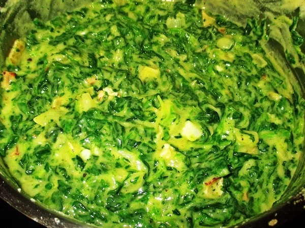 Béchamel-Spinat mit Spiegelei - Rezept - Bild Nr. 15506