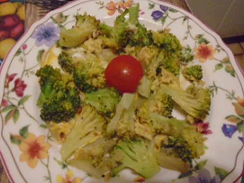 Rezept: Schnelle Brokkoli-Eier-Pfanne Bild Nr. 2 Schnelle Brokkoli-Eier-Pfanne - Rezept - Bild Nr. 2