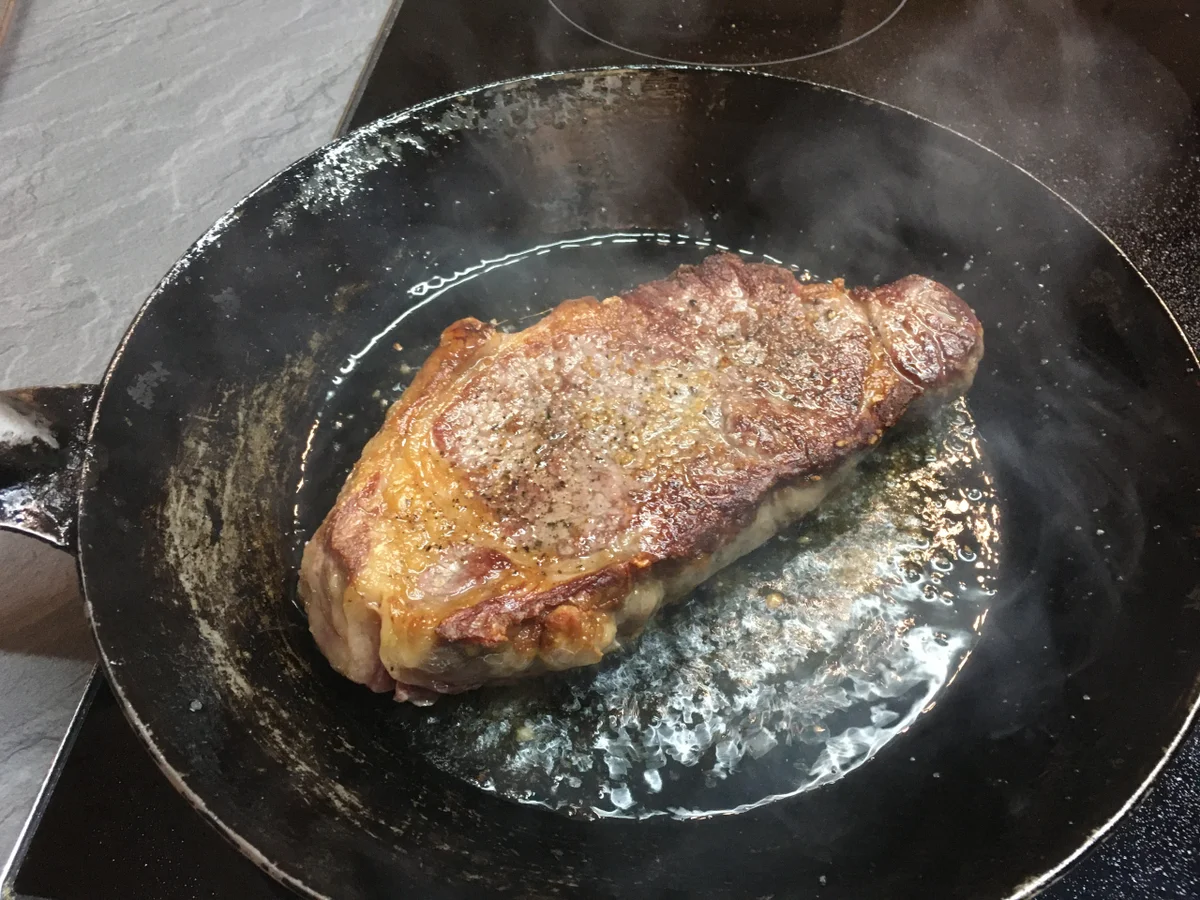 Rezept: Steakstreifen auf süß-saurem Wok-Gemüse Bild Nr. 15533 Steakstreifen auf süß-saurem Wok-Gemüse - Rezept - Bild Nr. 15533