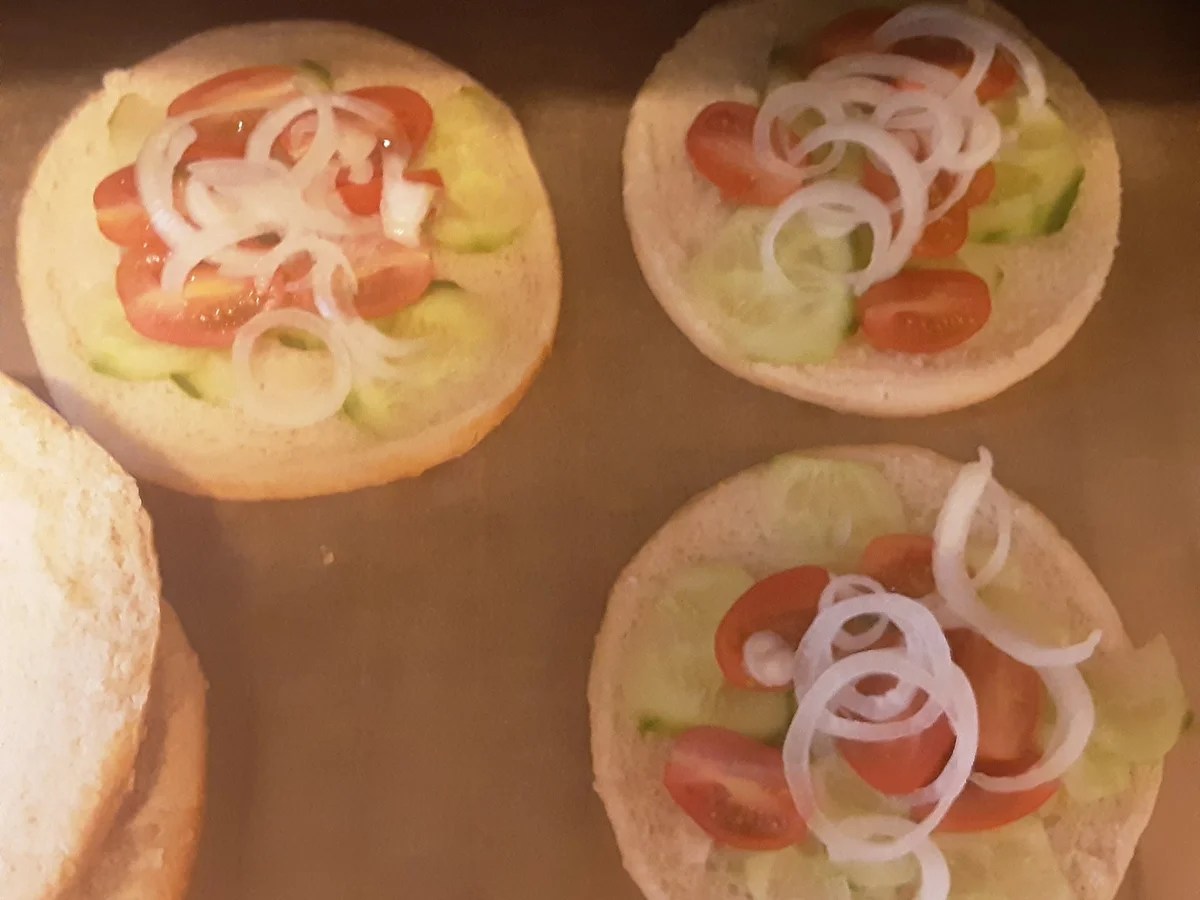 Rezept: Cheeseburger Bild Nr. 3 Cheeseburger - Rezept - Bild Nr. 3