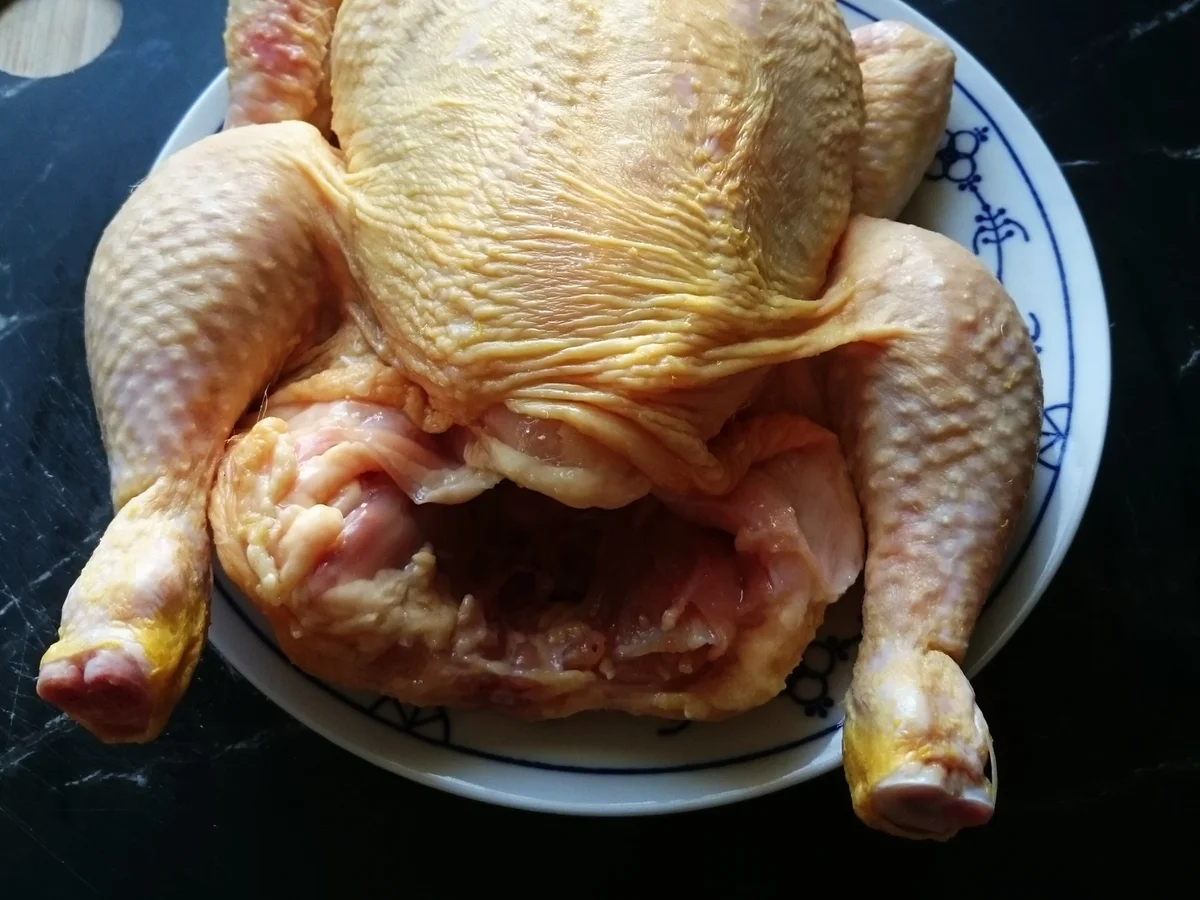 Ganzes Hähnchen aus der Heißluftfritteuse - Rezept - Bild Nr. 15554