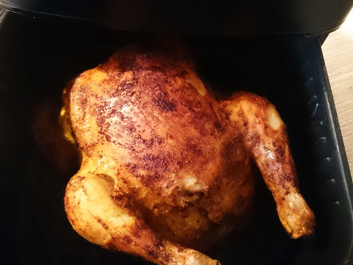 Ganzes Hähnchen aus der Heißluftfritteuse - Rezept - Bild Nr. 15557