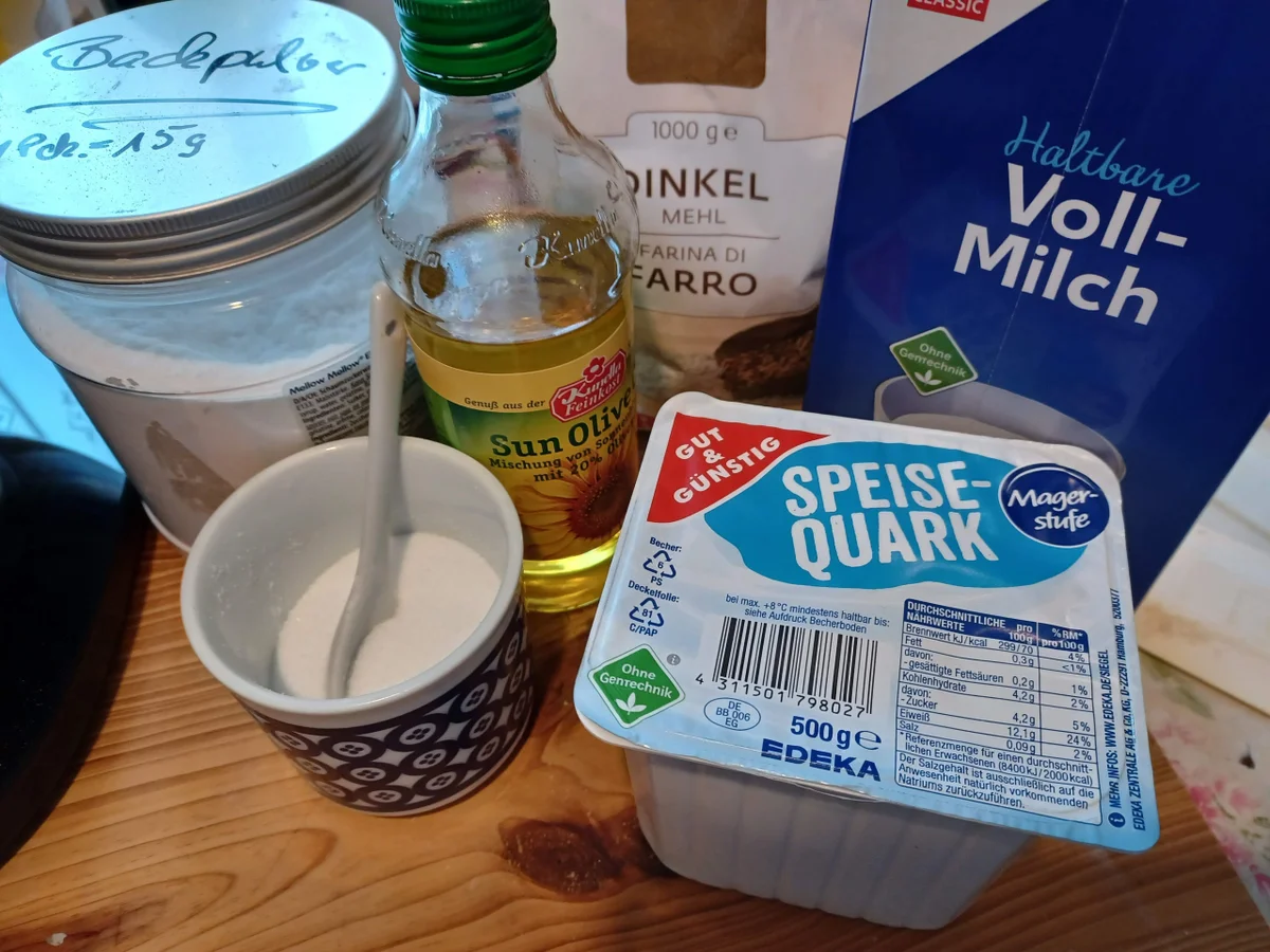 Frisch gebackenes Brot und Brötchen - Rezept - Bild Nr. 15572