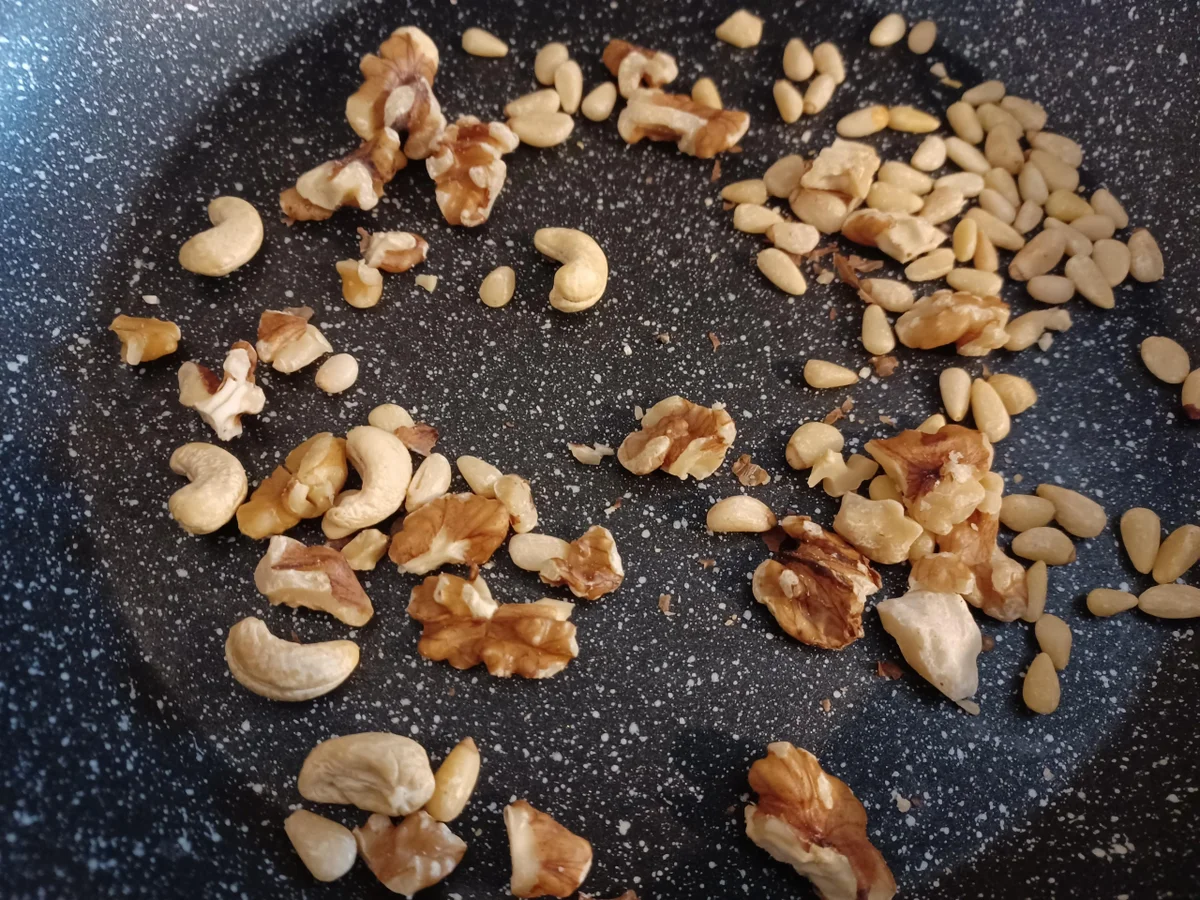 Frisch gebackenes Brot und Brötchen - Rezept - Bild Nr. 15574