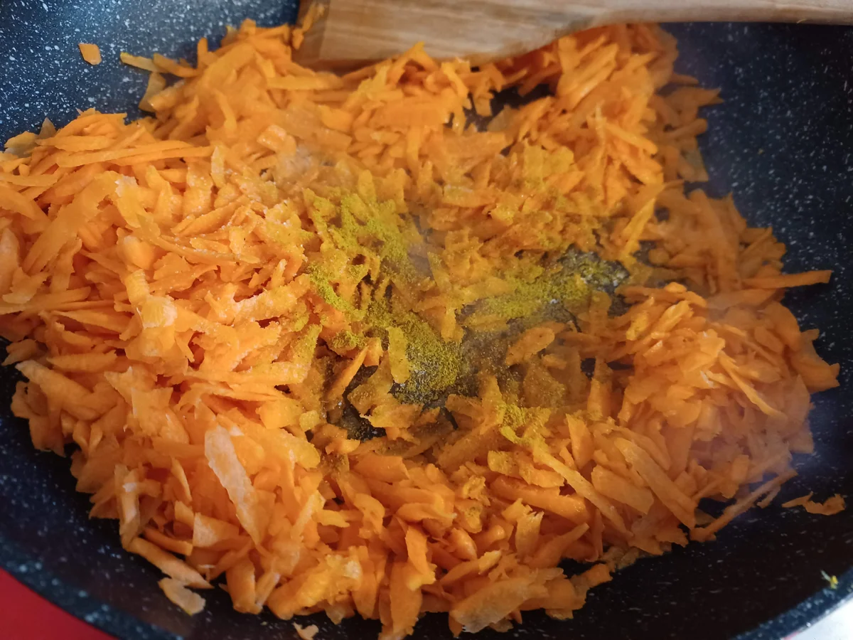 Frisch gebackenes Brot und Brötchen - Rezept - Bild Nr. 15576