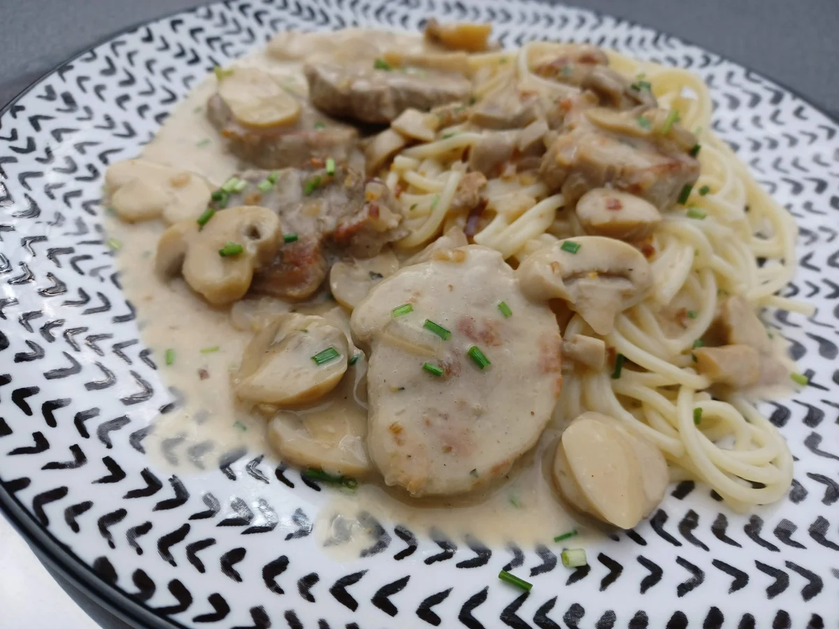 Rezept: Schweinefilet in Sahnesoße Bild Nr. 15568 Schweinefilet in Sahnesoße - Rezept - Bild Nr. 15568