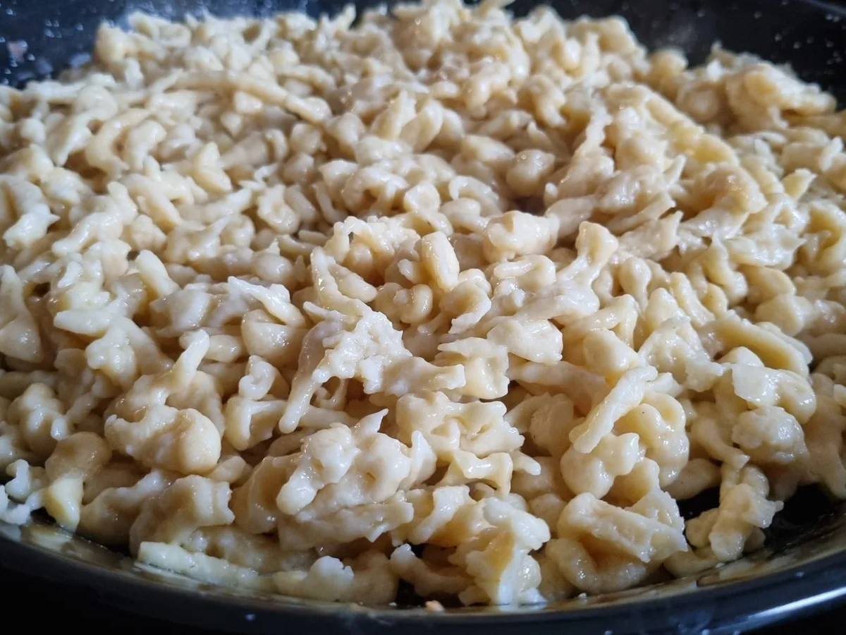 Flambierte Kalbsmedaillons im Speckmantel - Rezept - Bild Nr. 15570