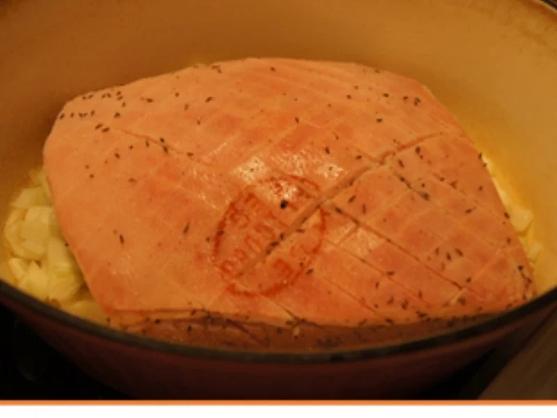 Rezept: Schweinekrustenbraten mit würziger Sauce Bild Nr. 15566 Schweinekrustenbraten mit würziger Sauce - Rezept - Bild Nr. 15566