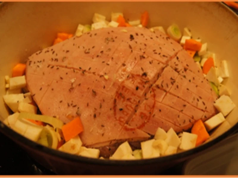 Rezept: Schweinekrustenbraten mit würziger Sauce Bild Nr. 15567 Schweinekrustenbraten mit würziger Sauce - Rezept - Bild Nr. 15567