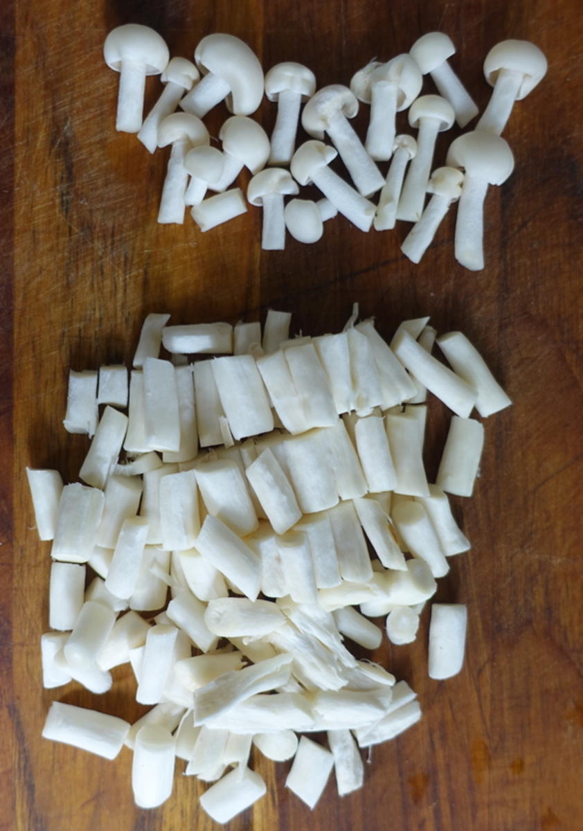 Pilzragout mit selbstgemachten Spätzlen und Brokkoli - Rezept - Bild Nr. 15561