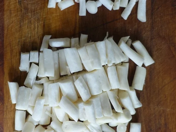 Rezept: Pilzragout mit selbstgemachten Spätzlen und Brokkoli Bild Nr. 15561 Pilzragout mit selbstgemachten Spätzlen und Brokkoli - Rezept - Bild Nr. 15561