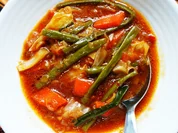Süß-sauer-scharfe Gemüsesuppe – Sup syuran ala Madura - Rezept - Bild Nr. 15559