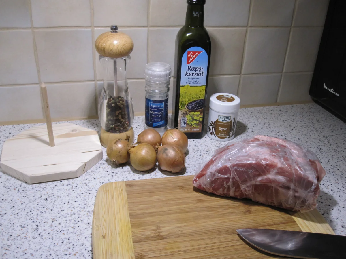 Gyros vom Holzspieß aus dem Backofen - Rezept - Bild Nr. 15582