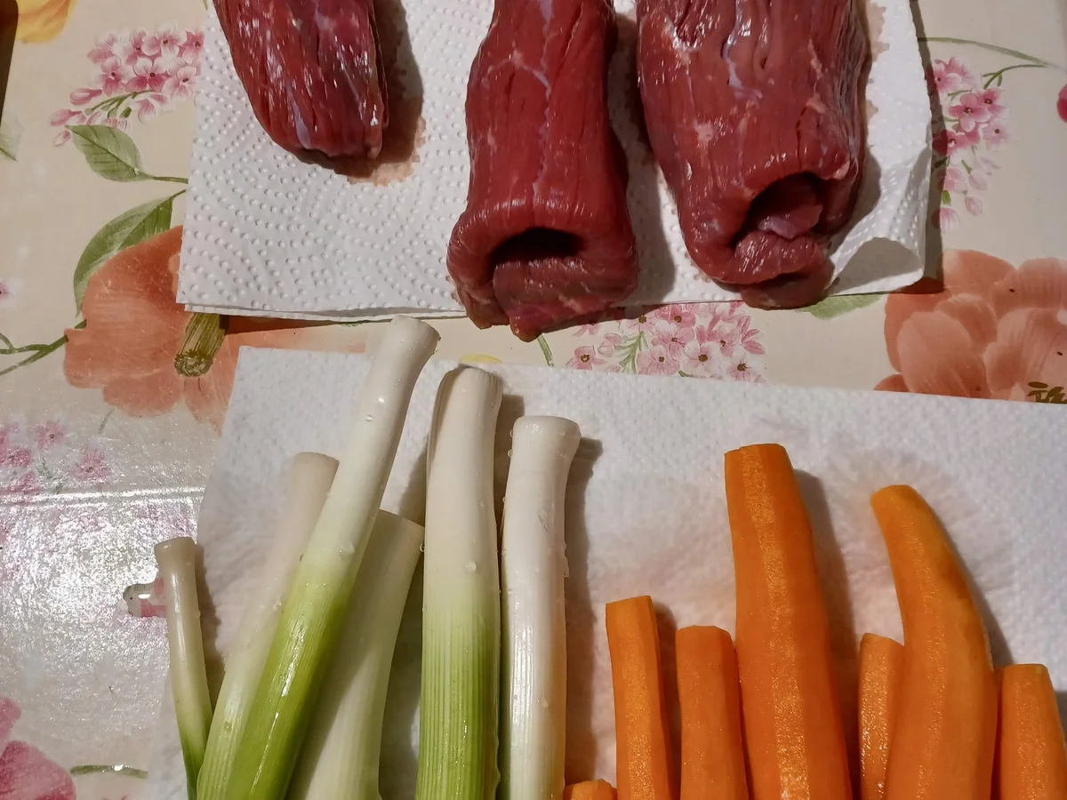 Rezept: Rinderroulade zur kochbar Challenge März 2022 Bild Nr. 15584 Rinderroulade zur kochbar Challenge März 2022 - Rezept - Bild Nr. 15584