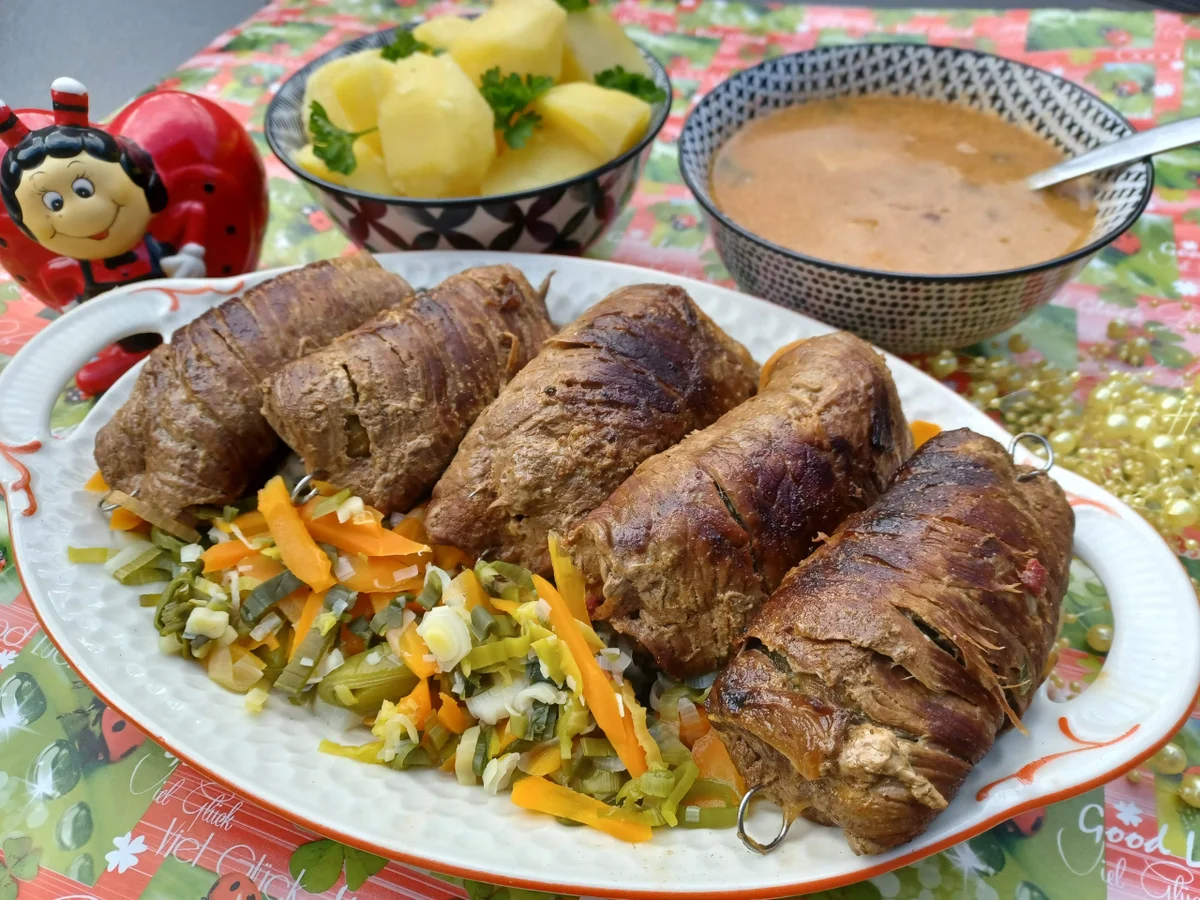 Rezept: Rinderroulade zur kochbar Challenge März 2022 Bild Nr. 15598 Rinderroulade zur kochbar Challenge März 2022 - Rezept - Bild Nr. 15598