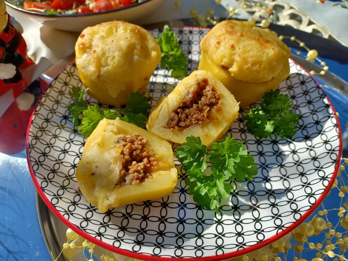 Ofenkartoffeln mit Hackfleischfüllung - Rezept - Bild Nr. 15604