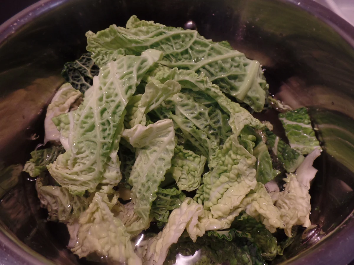 Rezept: Kartoffel-Wirsing-Knacker-Auflauf Bild Nr. 15609 Kartoffel-Wirsing-Knacker-Auflauf - Rezept - Bild Nr. 15609