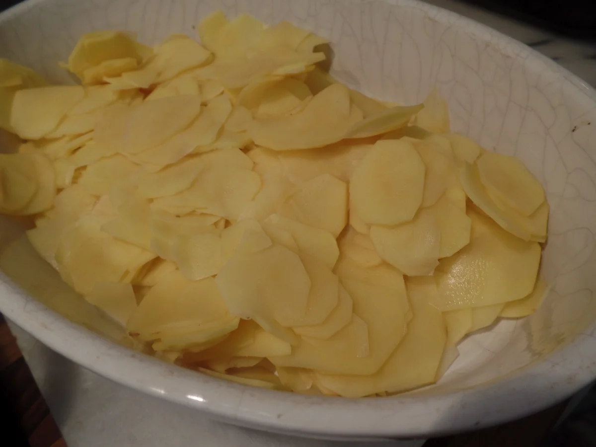 Rezept: Kartoffel-Wirsing-Knacker-Auflauf Bild Nr. 15613 Kartoffel-Wirsing-Knacker-Auflauf - Rezept - Bild Nr. 15613