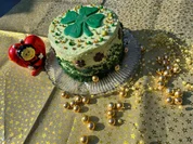 St. Patrick's Day Green Velvet Layer Cake Back Challenge 03.2022 - Rezept - Bild Nr. 15628