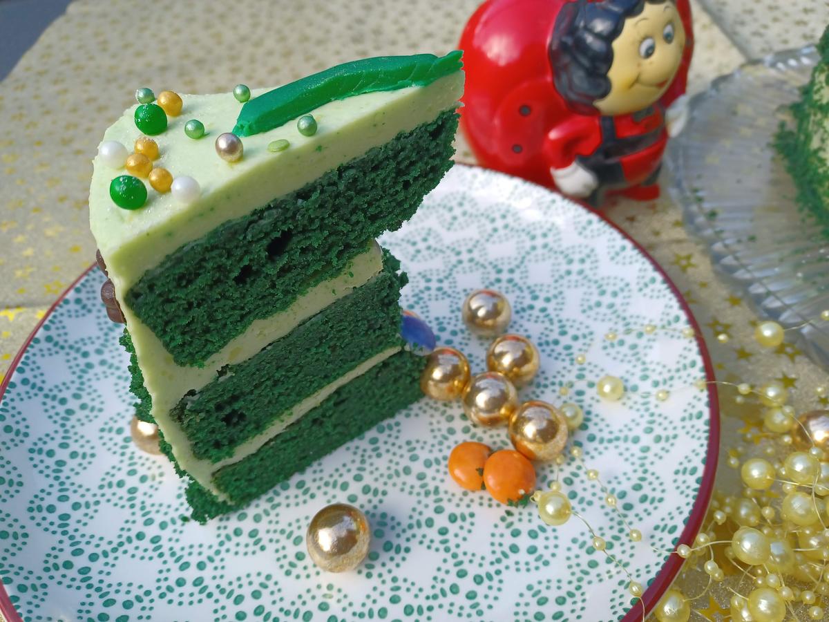 St. Patrick's Day Green Velvet Layer Cake Back Challenge 03.2022 - Rezept - Bild Nr. 15643