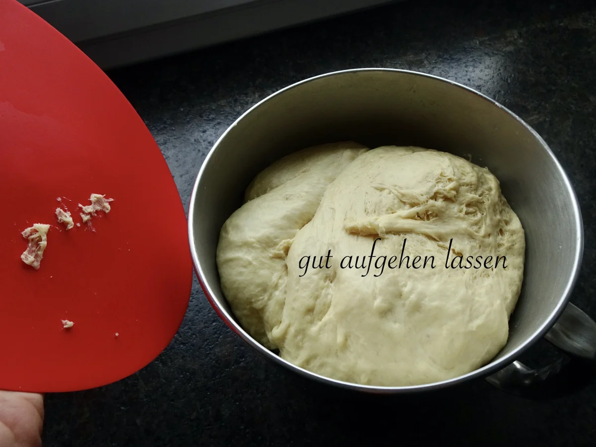 Rezept: Waldviertler Mohn Schoko Beugerl Bild Nr. 15610 Waldviertler Mohn Schoko Beugerl - Rezept - Bild Nr. 15610