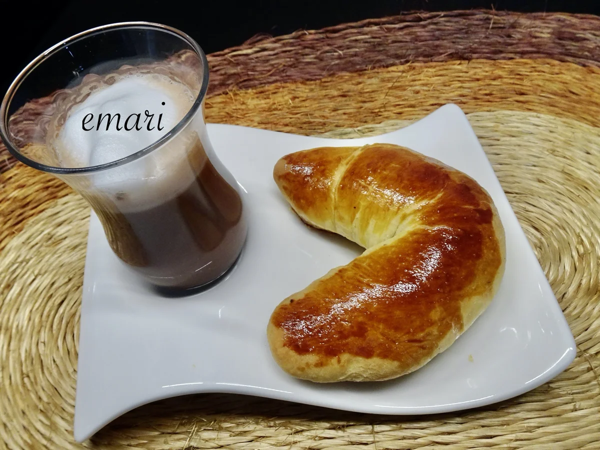 Rezept: Waldviertler Mohn Schoko Beugerl Bild Nr. 15611 Waldviertler Mohn Schoko Beugerl - Rezept - Bild Nr. 15611