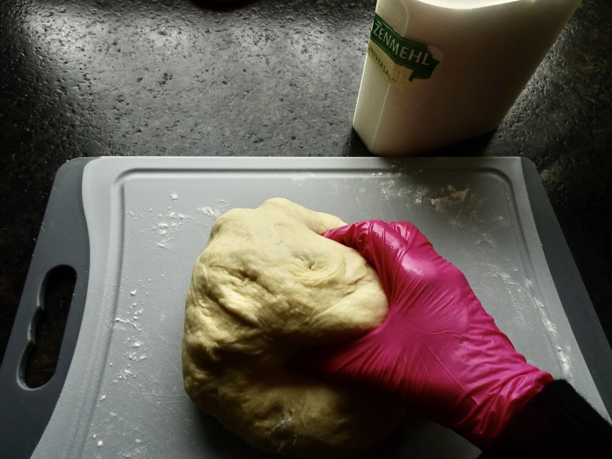 Rezept: Waldviertler Mohn Schoko Beugerl Bild Nr. 15615 Waldviertler Mohn Schoko Beugerl - Rezept - Bild Nr. 15615