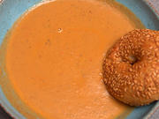 Auberginensuppe mit Simit und Labneh - Rezept - Bild Nr. 2