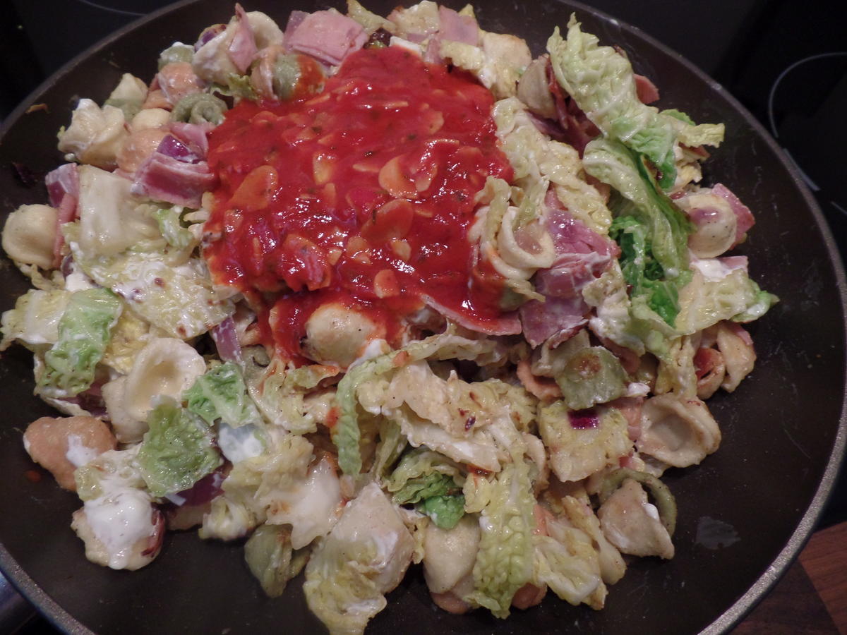 Orecchiette mit Wirsing und Kochschinken - Rezept - Bild Nr. 15640