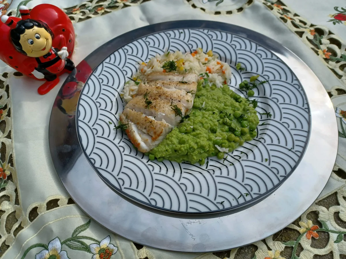 Seelachs auf Erbsenpüree zur kochbar Challenge März 2022 - Rezept - Bild Nr. 15638