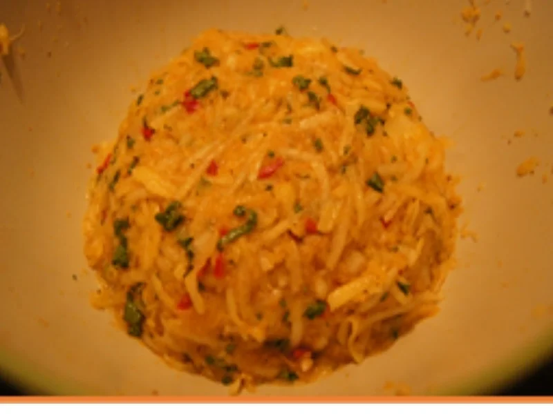 Rezept: Kohlrabi-Buletten mit Rote-Bete-Kartoffel-Stampf Bild Nr. 7 Kohlrabi-Buletten mit Rote-Bete-Kartoffel-Stampf - Rezept - Bild Nr. 7