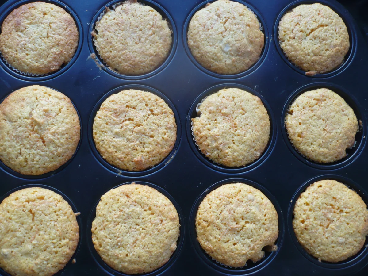 Rezept: Rübli - Marzipan - Muffins Bild Nr. 15642 Rübli - Marzipan - Muffins - Rezept - Bild Nr. 15642