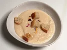 Blumenkohlsuppe mit essbaren Blüten - Rezept - Bild Nr. 2