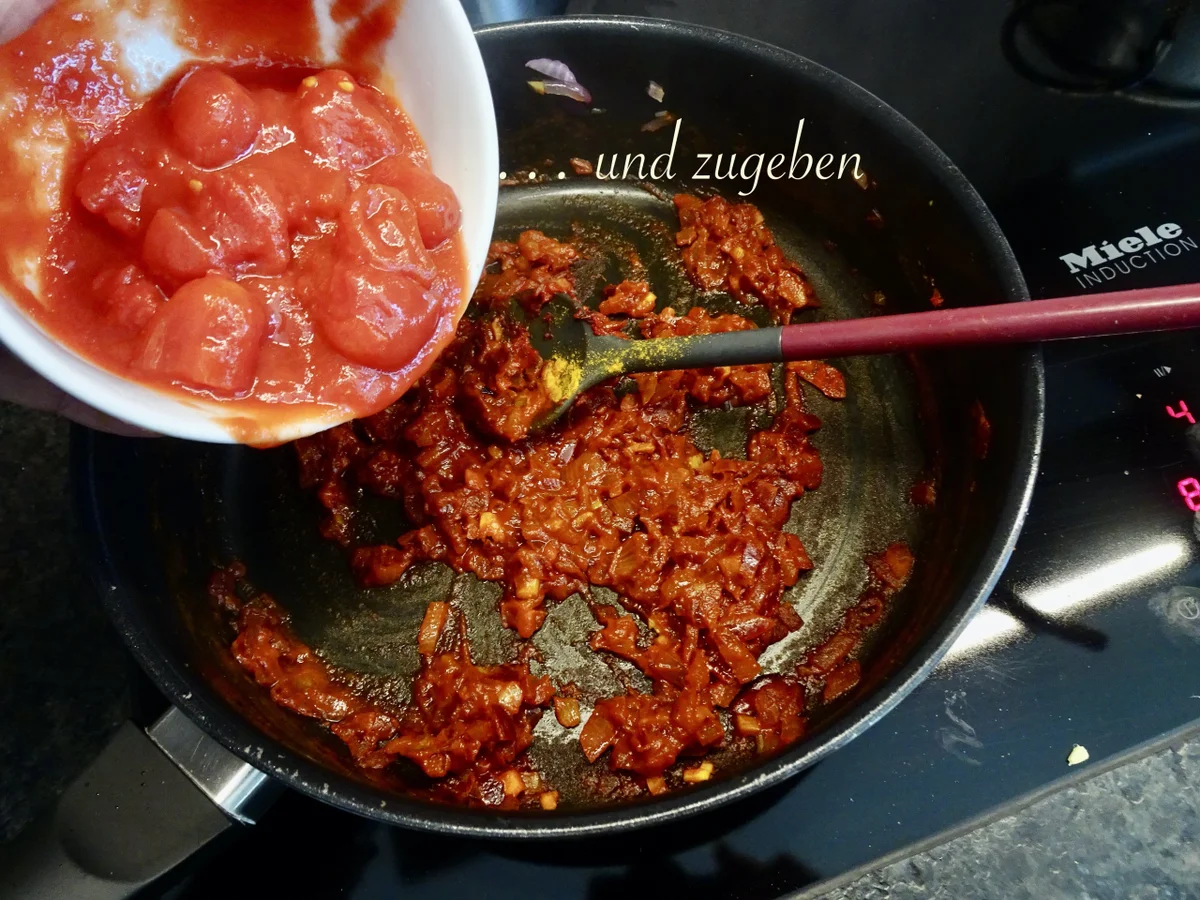 Rezept: Kokos Curry Pfanne mit Kichererbsen Bild Nr. 15649 Kokos Curry Pfanne mit Kichererbsen - Rezept - Bild Nr. 15649