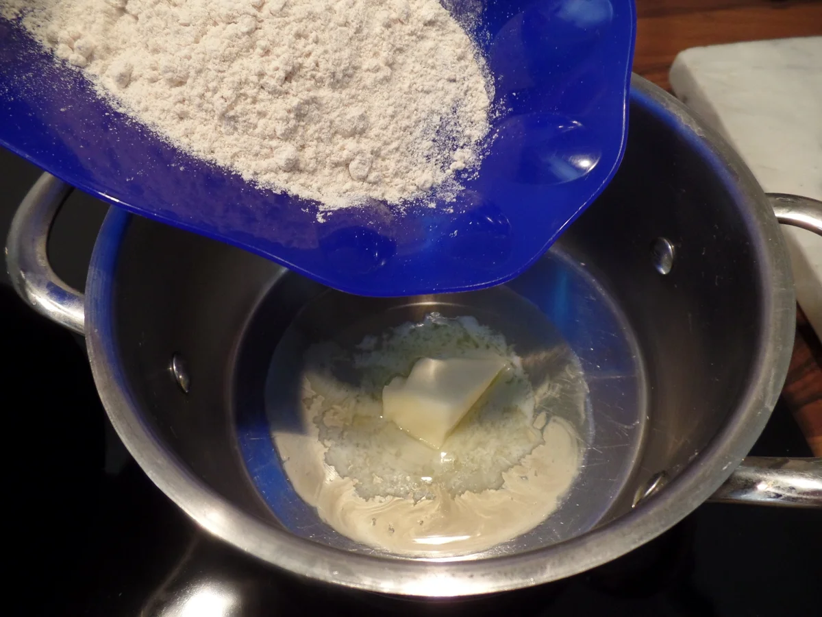 Tagliatelle mit Haselnuss-Parmesan-Sauce - Rezept - Bild Nr. 15644