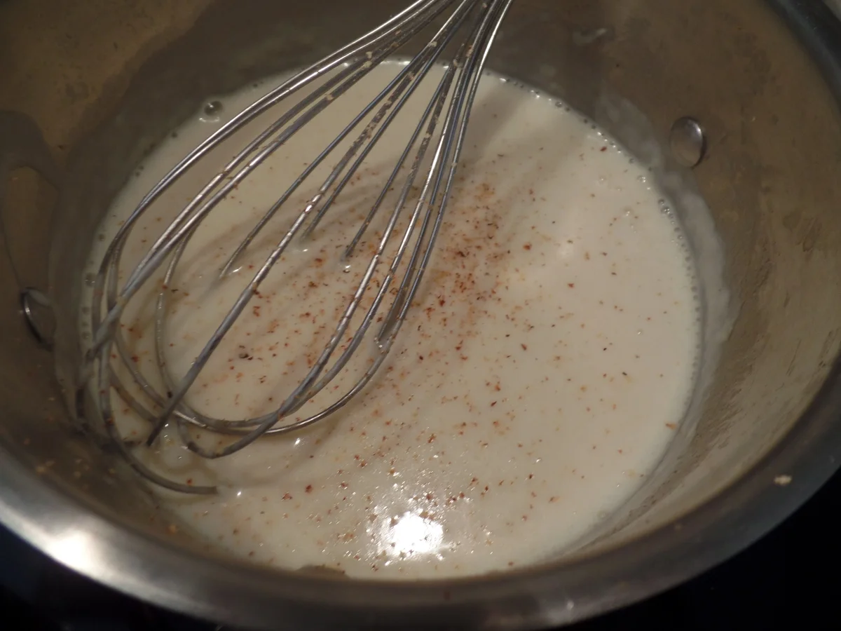 Tagliatelle mit Haselnuss-Parmesan-Sauce - Rezept - Bild Nr. 15648