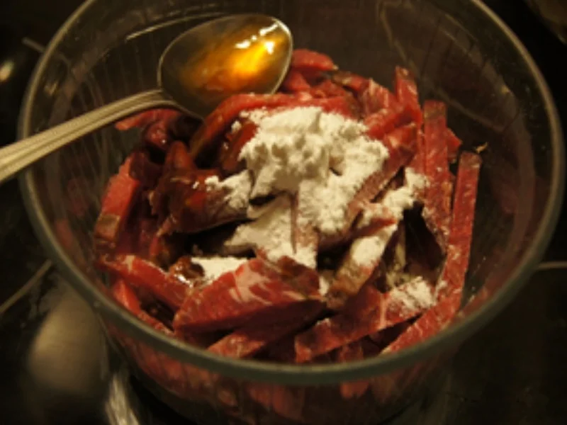 Rezept: Rindfleischwok mit Gemüse und Bratreis mit Ei und Gemüse Bild Nr. 15644 Rindfleischwok mit Gemüse und Bratreis mit Ei und Gemüse - Rezept - Bild Nr. 15644