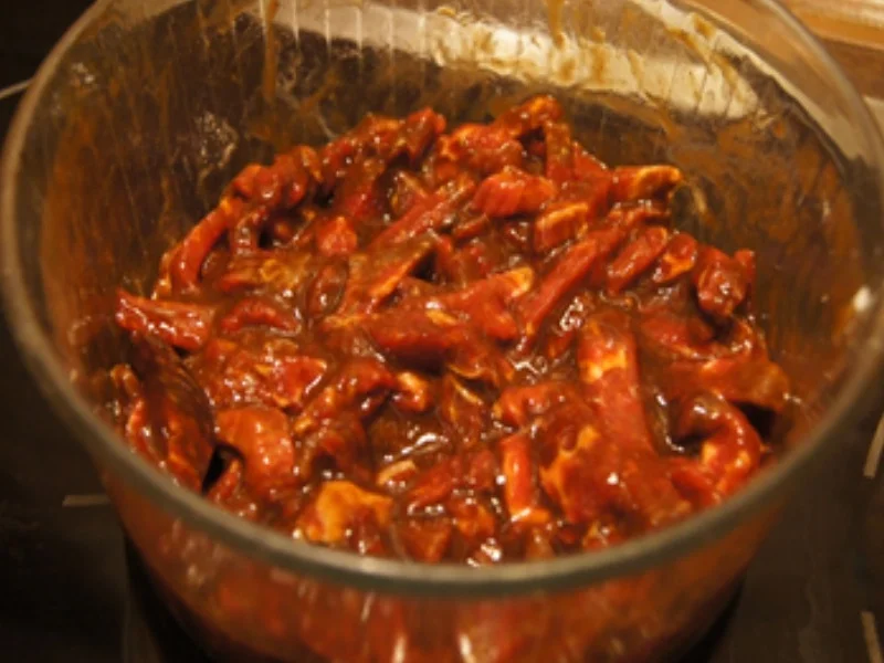 Rezept: Rindfleischwok mit Gemüse und Bratreis mit Ei und Gemüse Bild Nr. 15645 Rindfleischwok mit Gemüse und Bratreis mit Ei und Gemüse - Rezept - Bild Nr. 15645