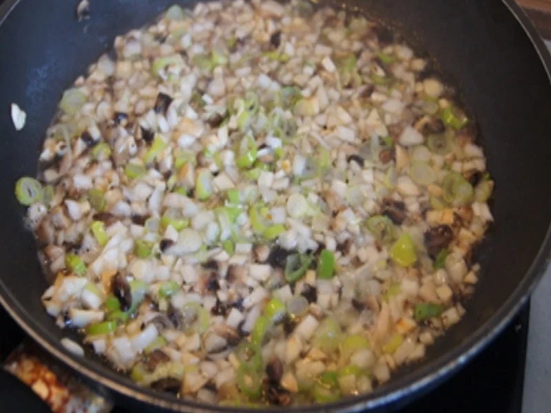 Rezept: Rindfleischwok mit Gemüse und Bratreis mit Ei und Gemüse Bild Nr. 15663 Rindfleischwok mit Gemüse und Bratreis mit Ei und Gemüse - Rezept - Bild Nr. 15663