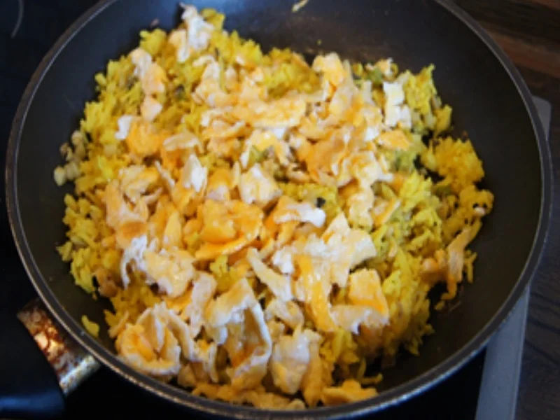 Rezept: Rindfleischwok mit Gemüse und Bratreis mit Ei und Gemüse Bild Nr. 15665 Rindfleischwok mit Gemüse und Bratreis mit Ei und Gemüse - Rezept - Bild Nr. 15665