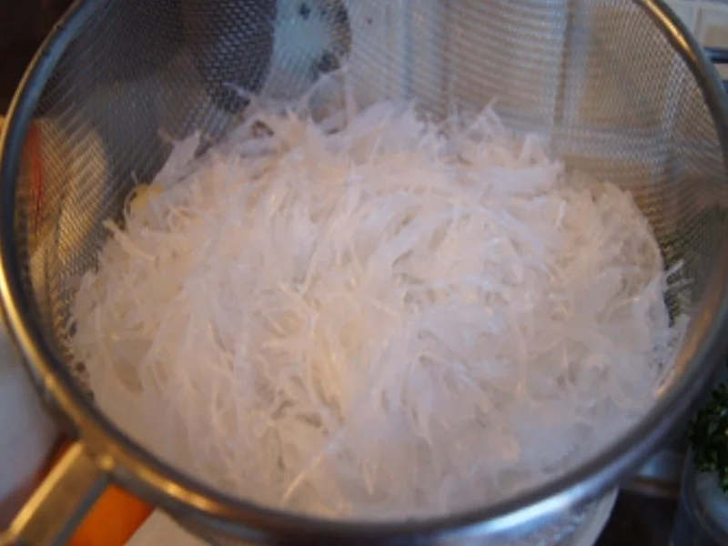 Rezept: Sauer scharfe Sichuan Suppe Bild Nr. 9 Sauer scharfe Sichuan Suppe - Rezept - Bild Nr. 9