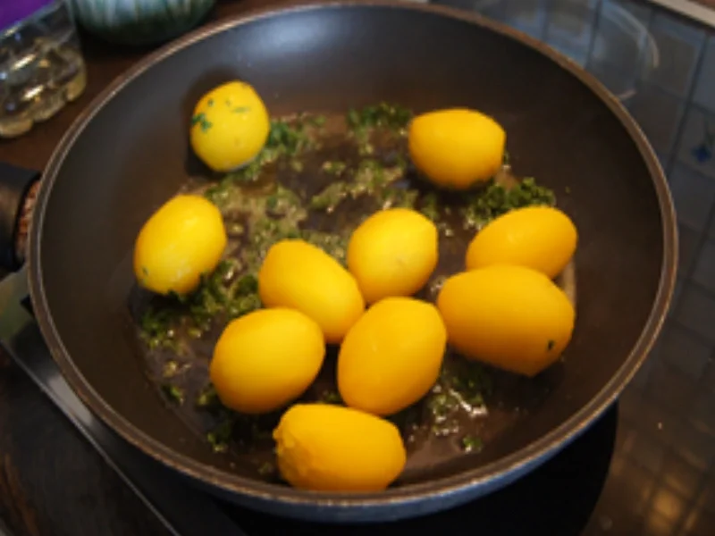 Schlemmerfilet mit Zuckererbsen und Petersilien-Babykartoffeln - Rezept - Bild Nr. 12