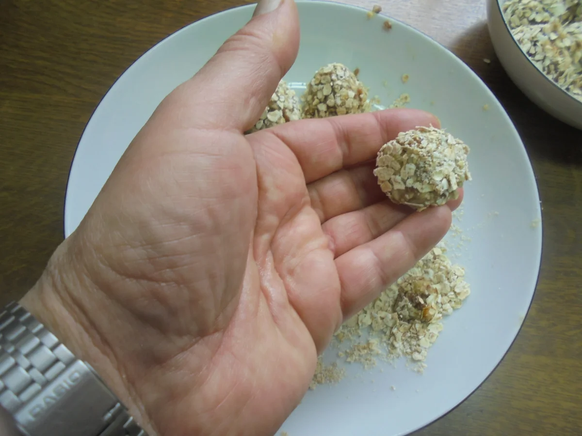 Energiekugeln mit Haferkleie - Rezept - Bild Nr. 15659