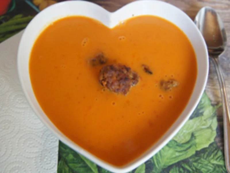 Gemüsesuppe mit Hackfleischbällchen - Rezept - Bild Nr. 2