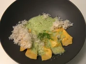 Ziegenkäseravioli, Petersilienschaum und Macadamianuss - Rezept - Bild Nr. 15658