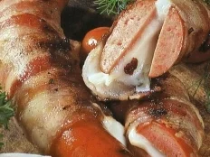 Käsewürstchen im Speckmantel - Rezept