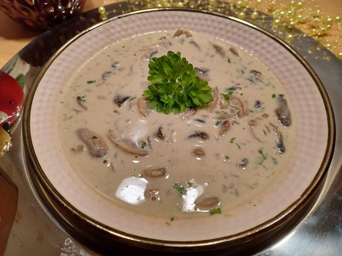 Champignon Suppe - schnell &amp; einfach - von loewe_bs