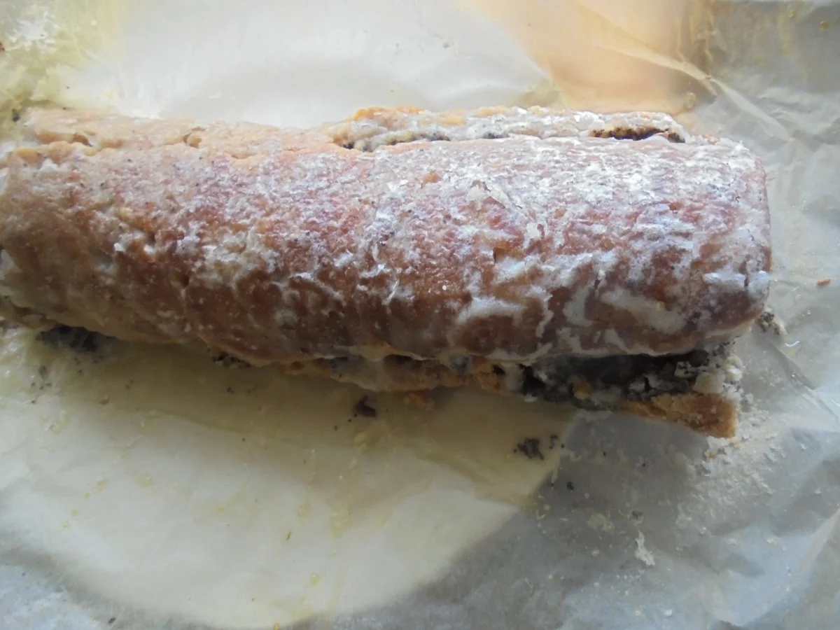 Hefe-Mohnrolle mit Zuckerguß - Rezept - Bild Nr. 15688